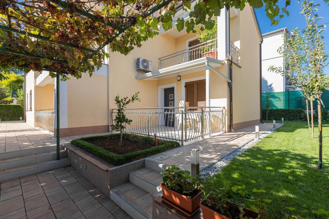 Apartmani Rino, Poreč Exteriör bild